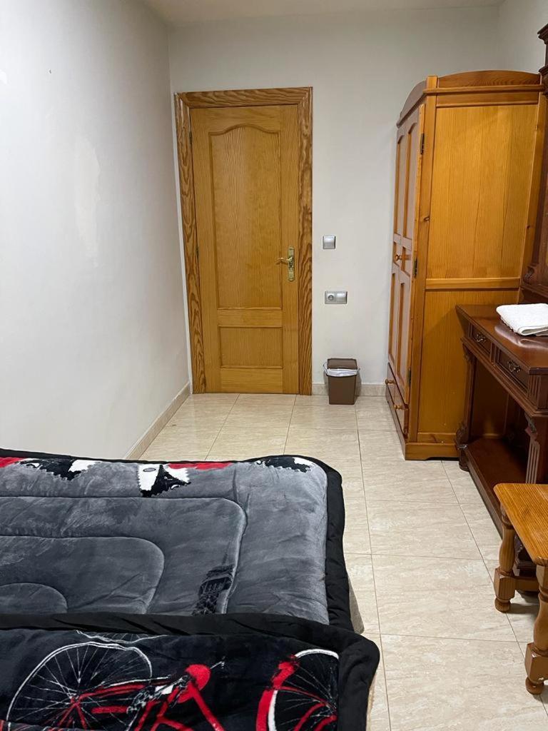 Habitacion Individual En Granada Kamer foto